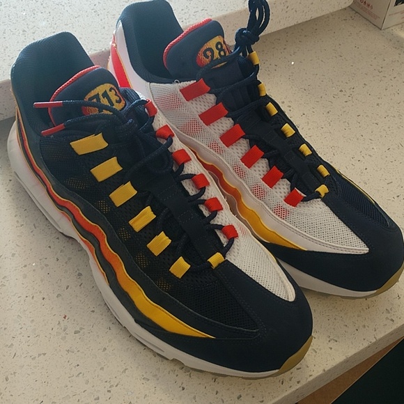 houston away air max 95